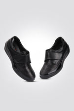 LADY COMFORT - נעל רוקי עם סקוטצ דמוי עור בצבע שחור - MASHBIR//365