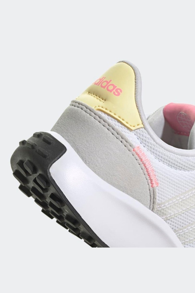 ADIDAS - נעל ספורט לנוער RUN 70s CF K בצבע לבן - MASHBIR//365