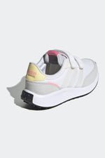 ADIDAS - נעל ספורט לנוער RUN 70s CF K בצבע לבן - MASHBIR//365