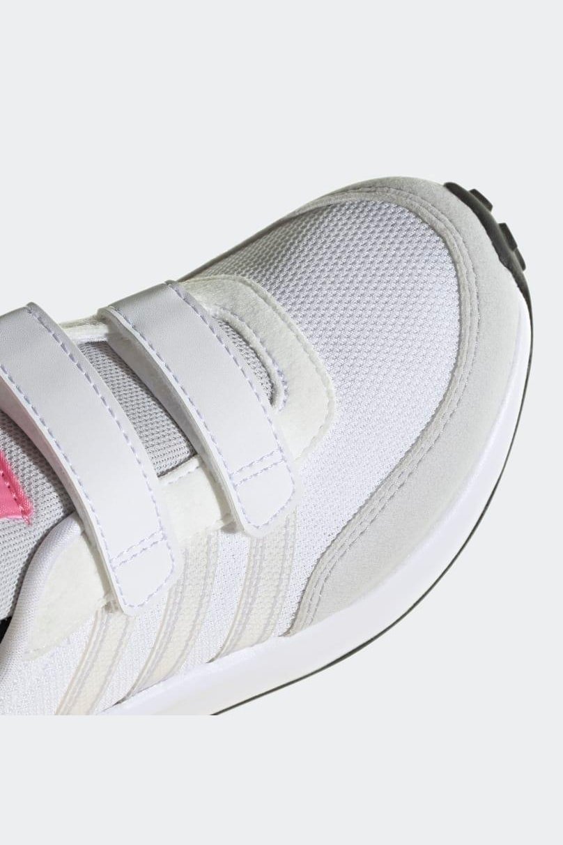 ADIDAS - נעל ספורט לנוער RUN 70s CF K בצבע לבן - MASHBIR//365