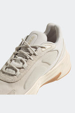 ADIDAS - נעל ספורט OZELLE בצבע בז' - MASHBIR//365