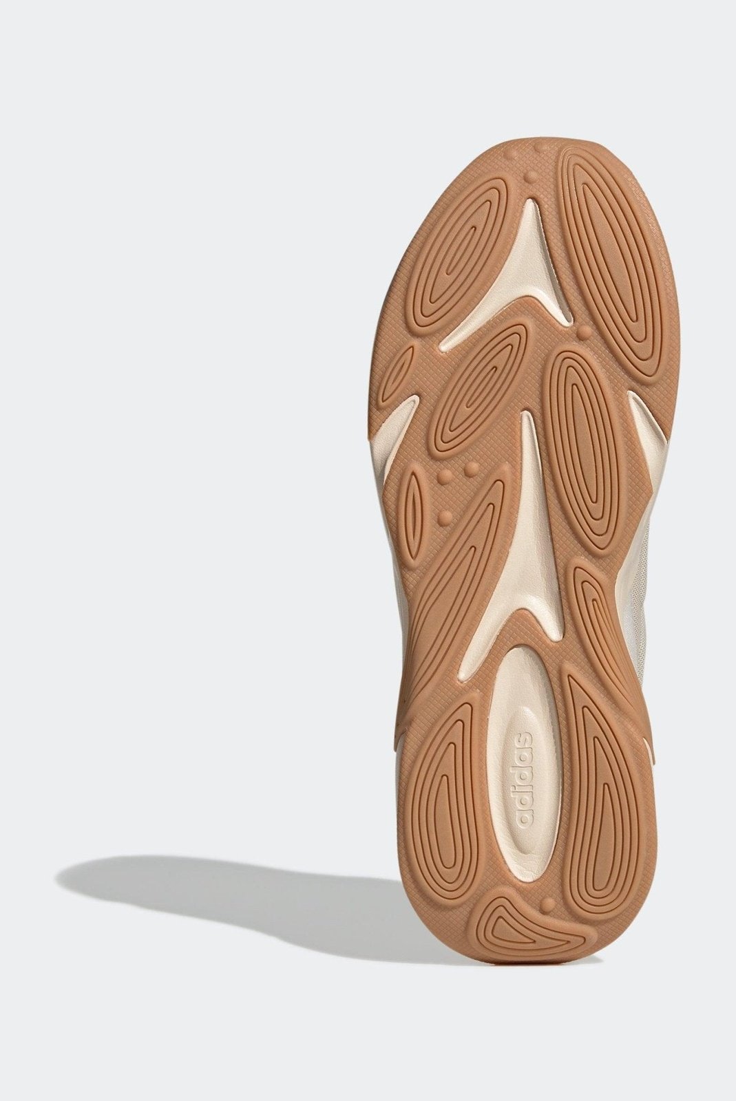 ADIDAS - נעל ספורט OZELLE בצבע בז' - MASHBIR//365