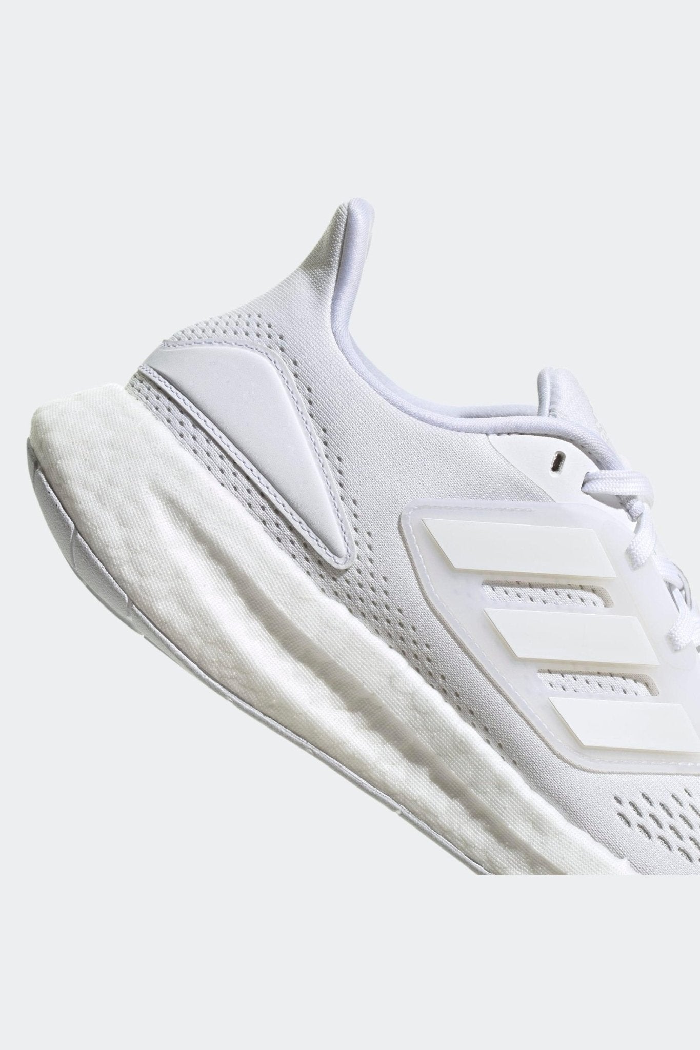 ADIDAS - נעל ספורט PUREBOOST 22 בצבע לבן - MASHBIR//365