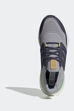 ADIDAS - נעל ספורט ULTRABOOST 22 בצבע אפור - MASHBIR//365
