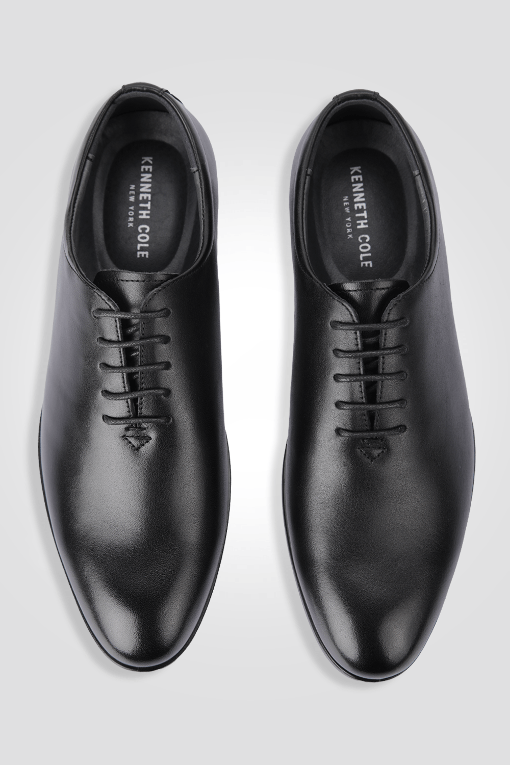 KENNETH COLE - נעל עור אלגנטית בצבע שחור - MASHBIR//365