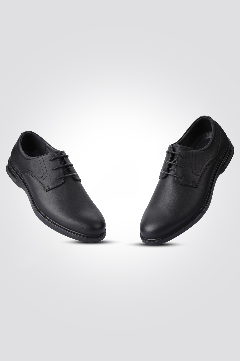 KENNETH COLE - נעל עור אלגנטית בצבע שחור - MASHBIR//365