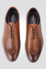 KENNETH COLE - נעל עור אלגנטית בצבע חום - MASHBIR//365