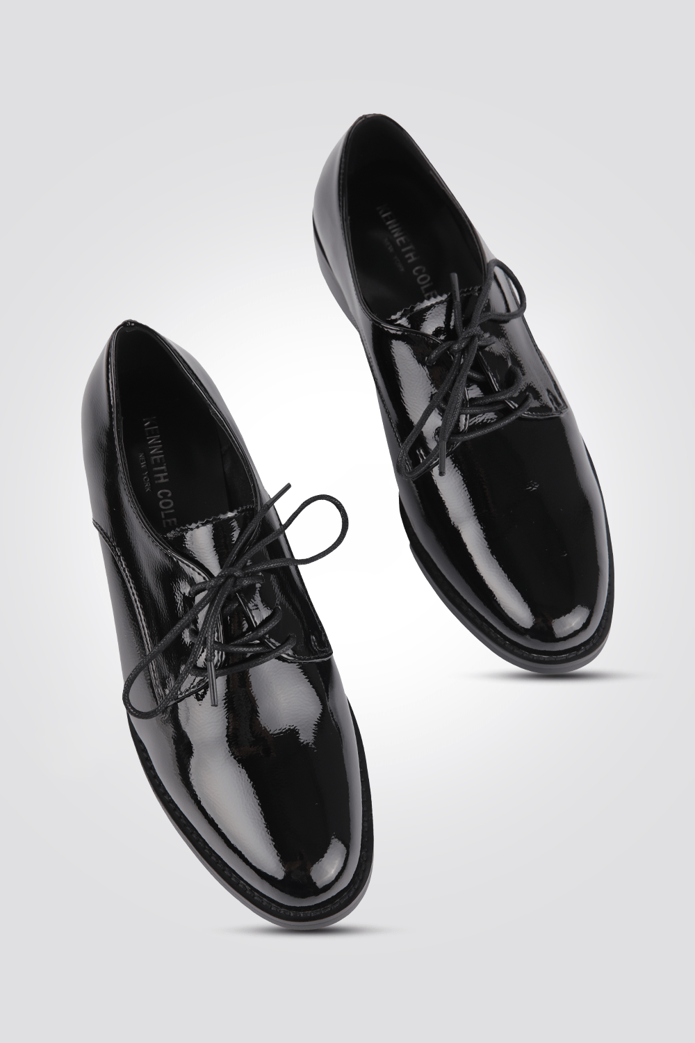 KENNETH COLE - נעלי אוקספורד לנשים בצבע שחור - MASHBIR//365