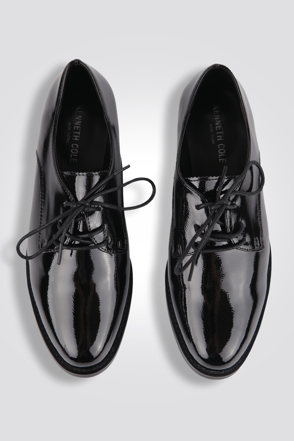 KENNETH COLE - נעלי אוקספורד לנשים בצבע שחור - MASHBIR//365