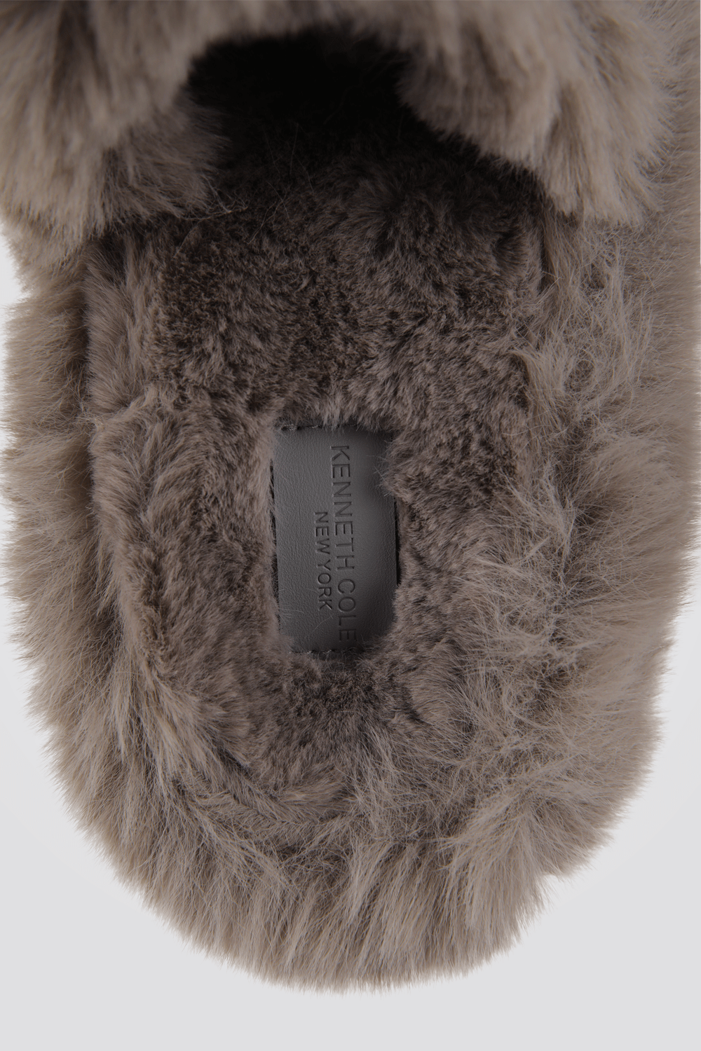 KENNETH COLE - נעלי בית פרוותיות לנשים בצבע אפור - MASHBIR//365