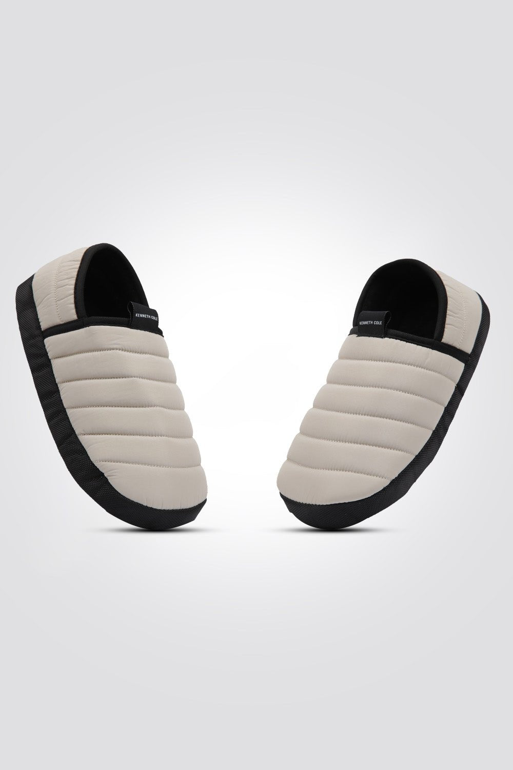 KENNETH COLE - נעלי בית לגברים בצבע בז' - MASHBIR//365