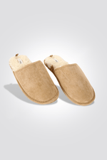 DELTA - נעלי בית לגברים SHERPA בצבע קאמל - MASHBIR//365