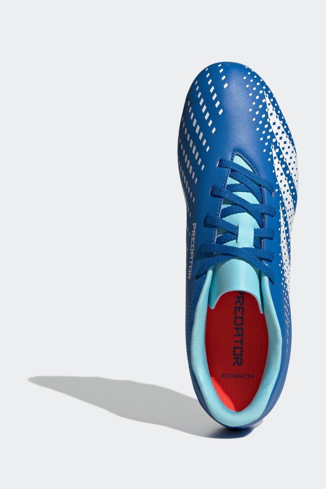 ADIDAS - נעלי כדורגל לגברים PREDATOR ACCURACY.4 בצבע כחול ולבן - MASHBIR//365