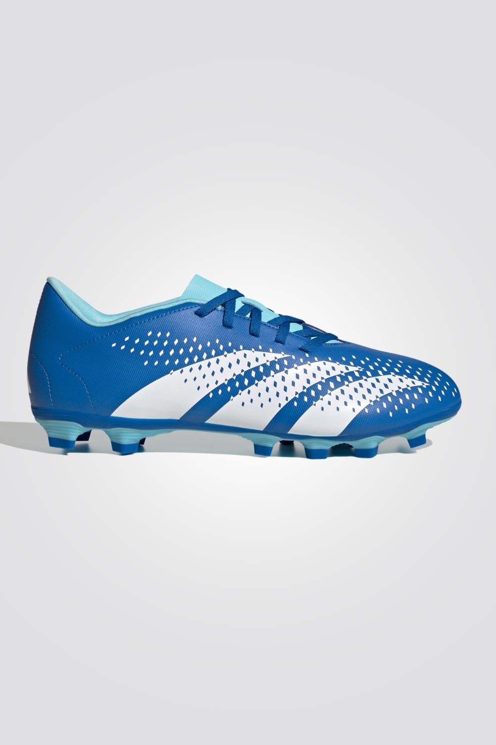 ADIDAS - נעלי כדורגל לגברים PREDATOR ACCURACY.4 בצבע כחול ולבן - MASHBIR//365