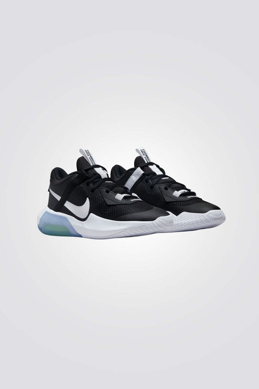 NIKE - נעלי כדורסל לנוער Air Zoom Crossover בצבע שחור ולבן - MASHBIR//365