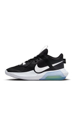 NIKE - נעלי כדורסל לנוער Air Zoom Crossover בצבע שחור ולבן - MASHBIR//365