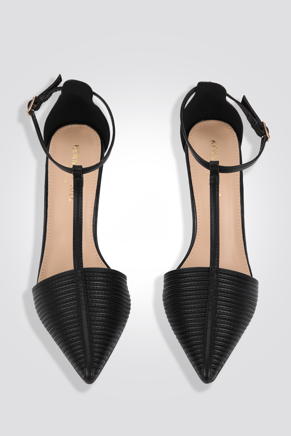 KENNETH COLE - נעלי עקב מפוספס 10 ס"מ בצבע שחור - MASHBIR//365