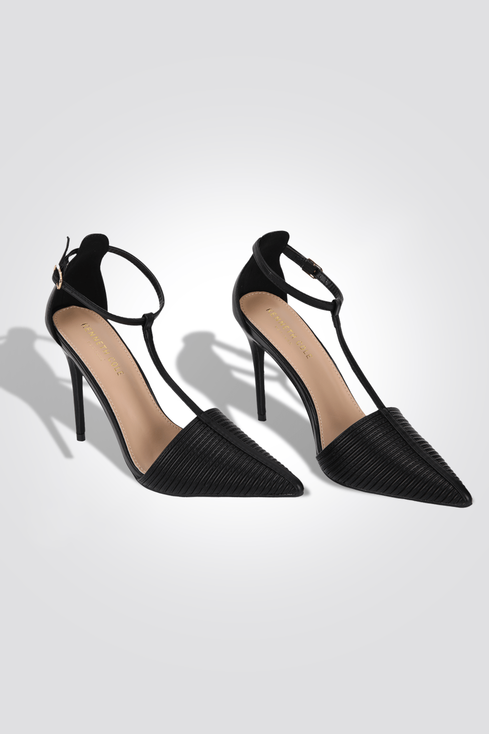 KENNETH COLE - נעלי עקב מפוספס 10 ס"מ בצבע שחור - MASHBIR//365