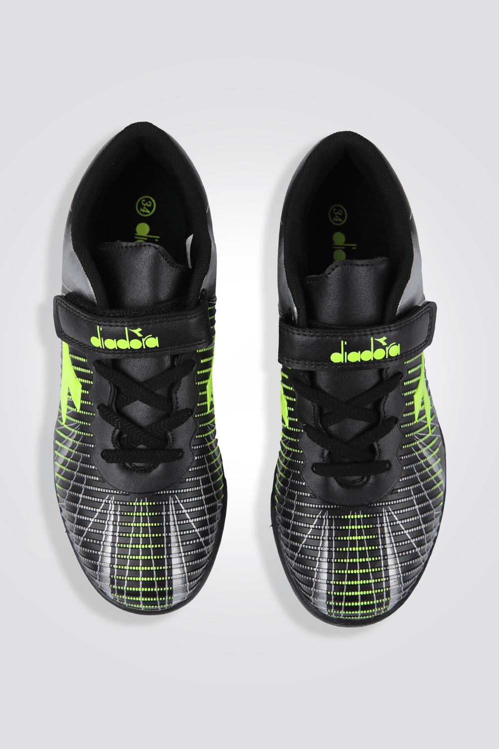 DIADORA - נעלי קטרגל לילדים בצבע שחור וליים - MASHBIR//365