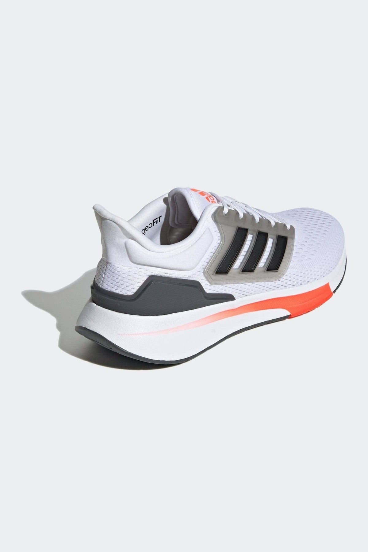 ADIDAS - נעלי ריצה EQ21 בצבע לבן - MASHBIR//365