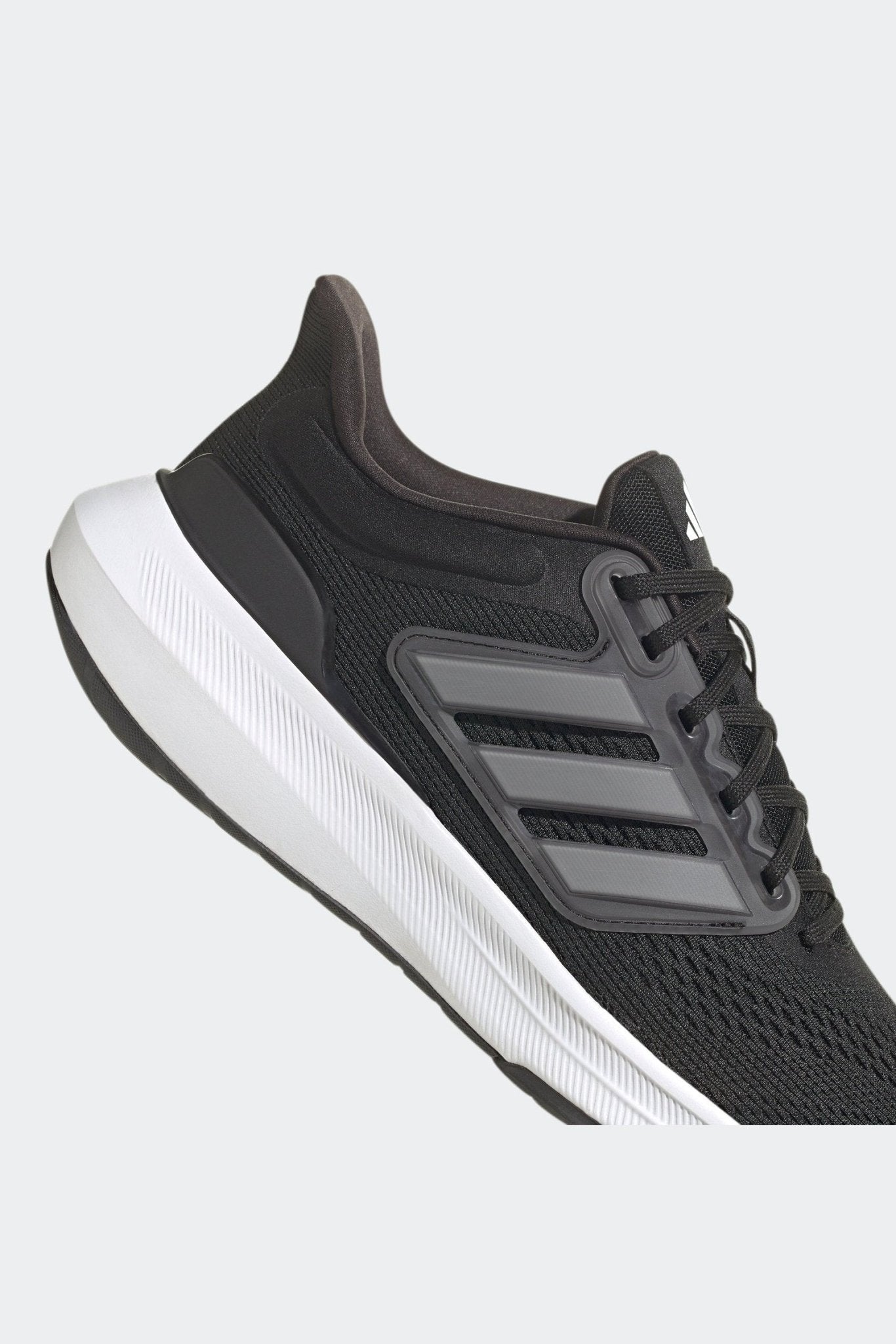 ADIDAS - נעלי ריצה לגבר ULTRABOUNCE בצבע שחור - MASHBIR//365