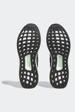 ADIDAS - נעלי ריצה לגברים ULTRABOOST 1.0 בצבע שחור - MASHBIR//365