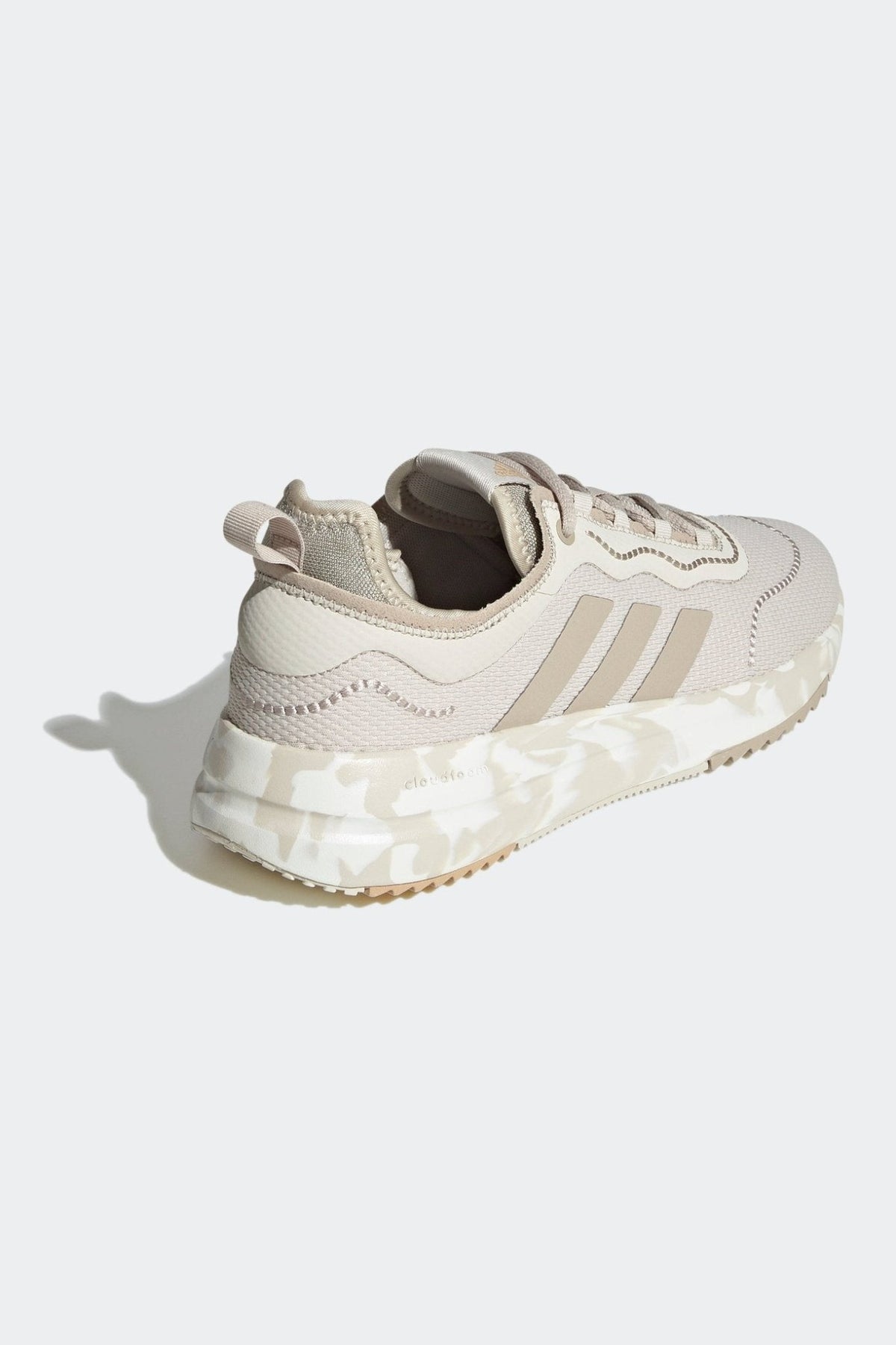 ADIDAS - נעלי ריצה לנשים FUKASA RUN בצבע אופוויט - MASHBIR//365