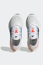 ADIDAS - נעלי ריצה לנשים PUREBOOST 22 בצבע לבן - MASHBIR//365