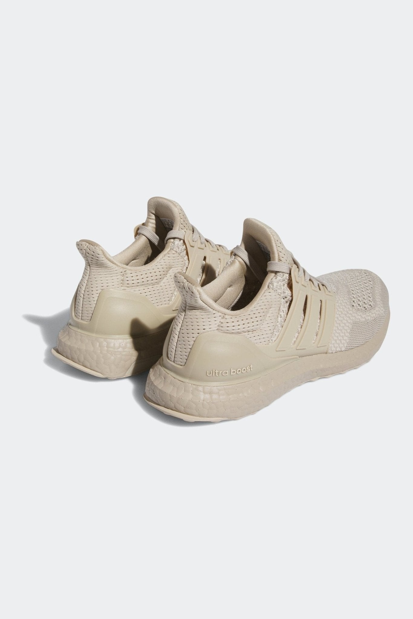 ADIDAS - נעלי ריצה לנשים ULTRABOOST 1.0 W בצבע בז' - MASHBIR//365