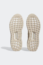 ADIDAS - נעלי ריצה לנשים ULTRABOOST 1.0 W בצבע בז' - MASHBIR//365