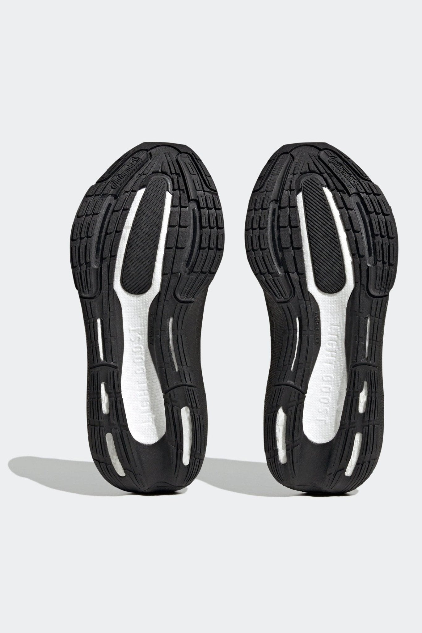 ADIDAS - נעלי ריצה לנשים ULTRABOOST LIGHT בצבע שחור - MASHBIR//365