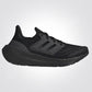 ADIDAS - נעלי ריצה לנשים ULTRABOOST LIGHT בצבע שחור - MASHBIR//365 - 1