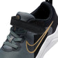 NIKE - נעלי ריצה לנוער Nike Downshifter 12 בצבע אפור ושחור - MASHBIR//365 - 4