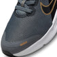 NIKE - נעלי ריצה לנוער Nike Downshifter 12 בצבע אפור ושחור - MASHBIR//365 - 5
