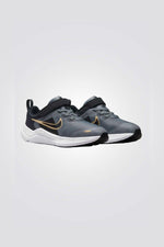 NIKE - נעלי ריצה לנוער Nike Downshifter 12 בצבע אפור ושחור - MASHBIR//365