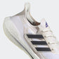ADIDAS - נעלי ריצה ULTRABOOST 21 PRIMEBLUE בצבע לבן - MASHBIR//365 - 3