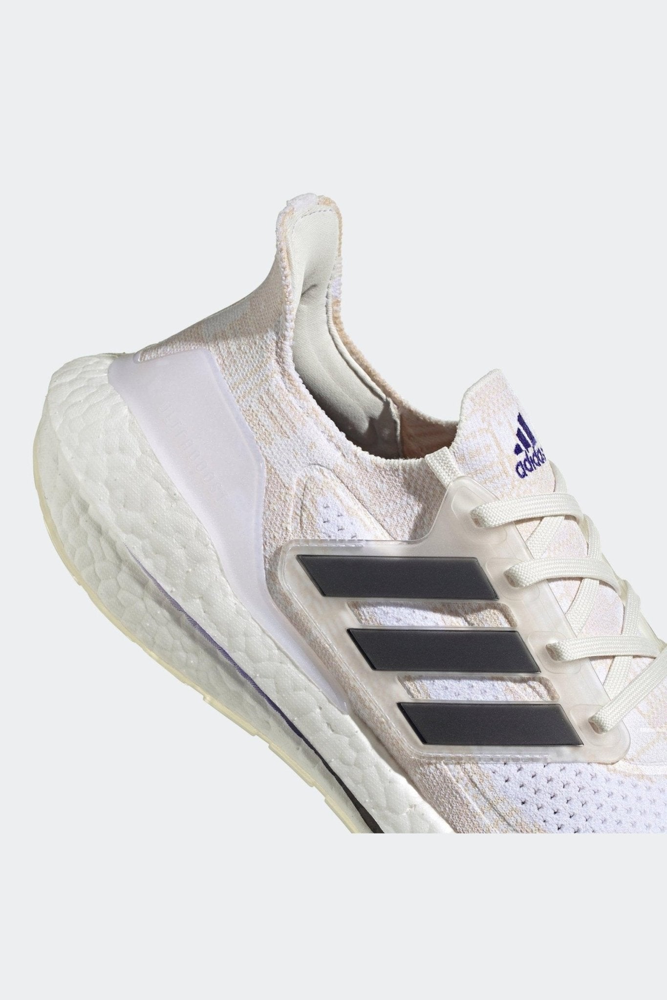 ADIDAS - נעלי ריצה ULTRABOOST 21 PRIMEBLUE בצבע לבן - MASHBIR//365
