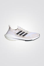 ADIDAS - נעלי ריצה ULTRABOOST 21 PRIMEBLUE בצבע לבן - MASHBIR//365