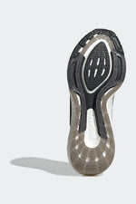 ADIDAS - נעלי ריצה ULTRABOOST 22 בצבע שחור - MASHBIR//365