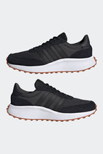 ADIDAS - נעלי ספורט לגבר CARBON בצבע שחור - MASHBIR//365