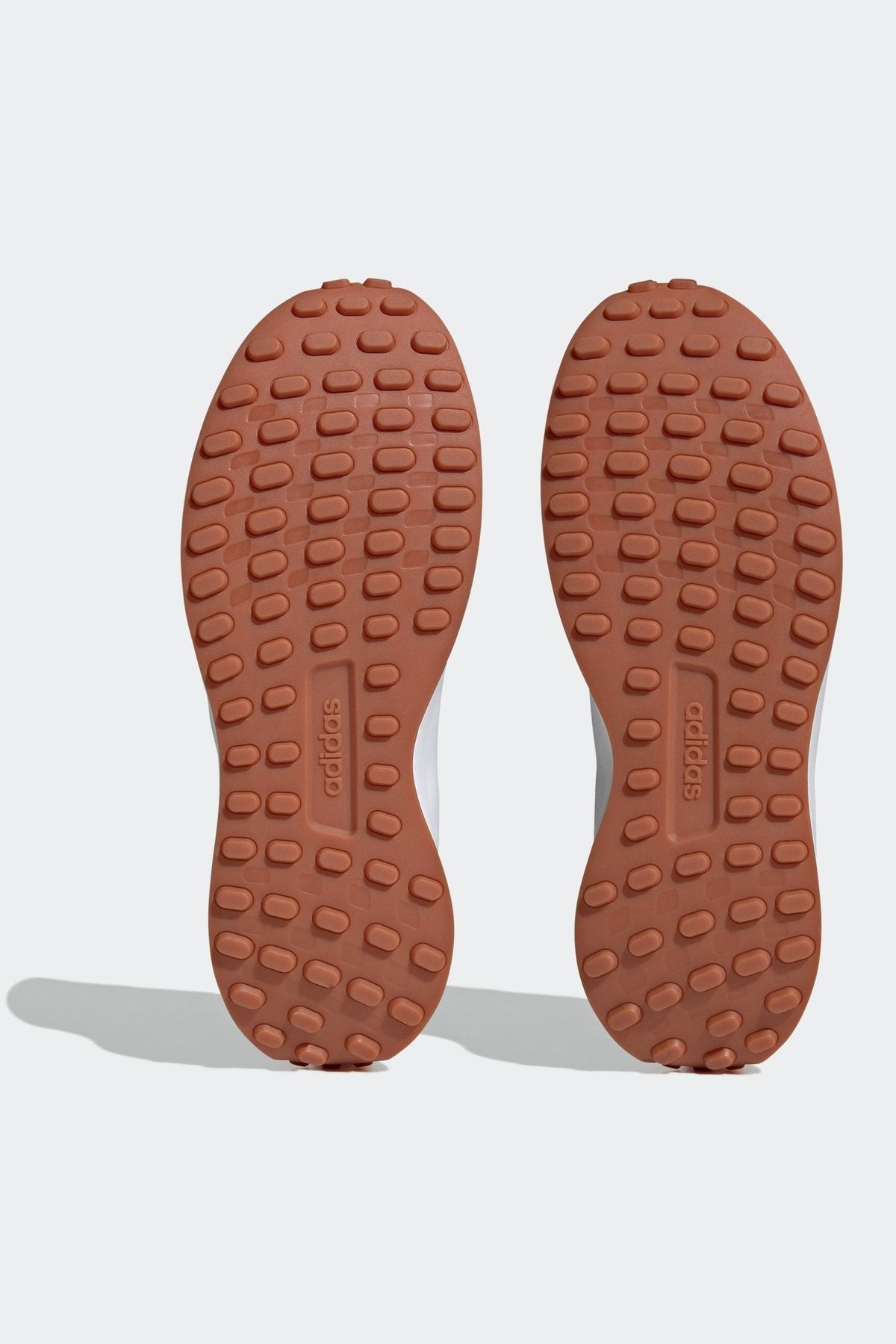 ADIDAS - נעלי ספורט לגבר CARBON בצבע שחור - MASHBIR//365