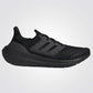 ADIDAS - נעלי ספורט לגבר ULTRABOOST LIGHT בצבע שחור - MASHBIR//365 - 1