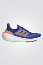 ADIDAS - נעלי ספורט לגבר ULTRABOOST LIGHT בצבע כחול - MASHBIR//365