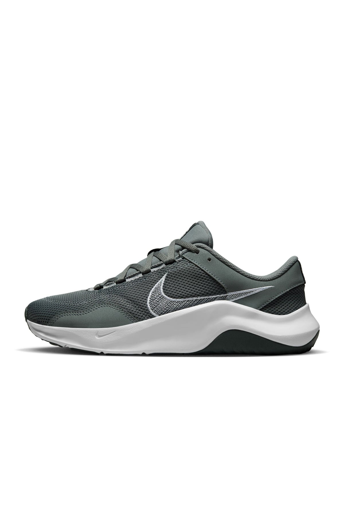 NIKE - נעלי ספורט לגברים Legend Essential 3 Next בצבע אפור - MASHBIR//365