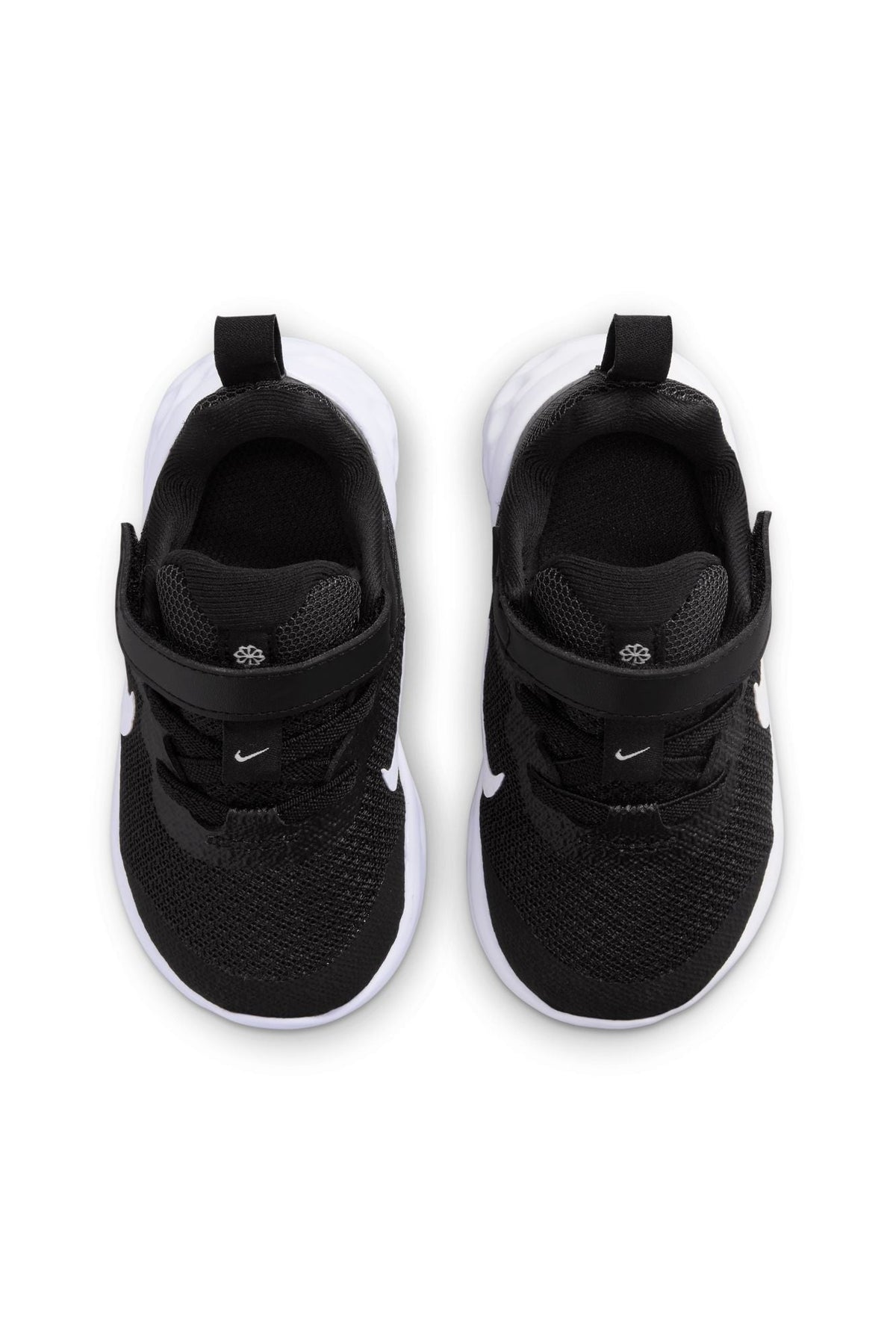 NIKE - נעלי ספורט לילדים REVOLUTION 6 בצבע לבן - MASHBIR//365