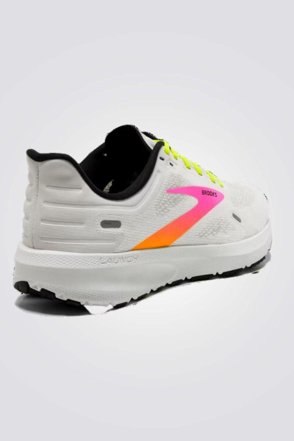 BROOKS - נעלי ספורט לנשים Launch 9 בצבע לבן - MASHBIR//365