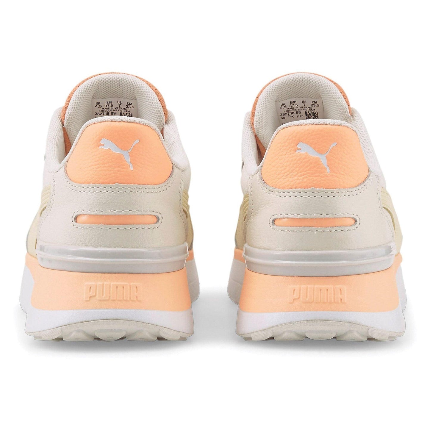 PUMA - נעלי ספורט לנשים R78 Voyage Premium בצבע בז וכתום - MASHBIR//365
