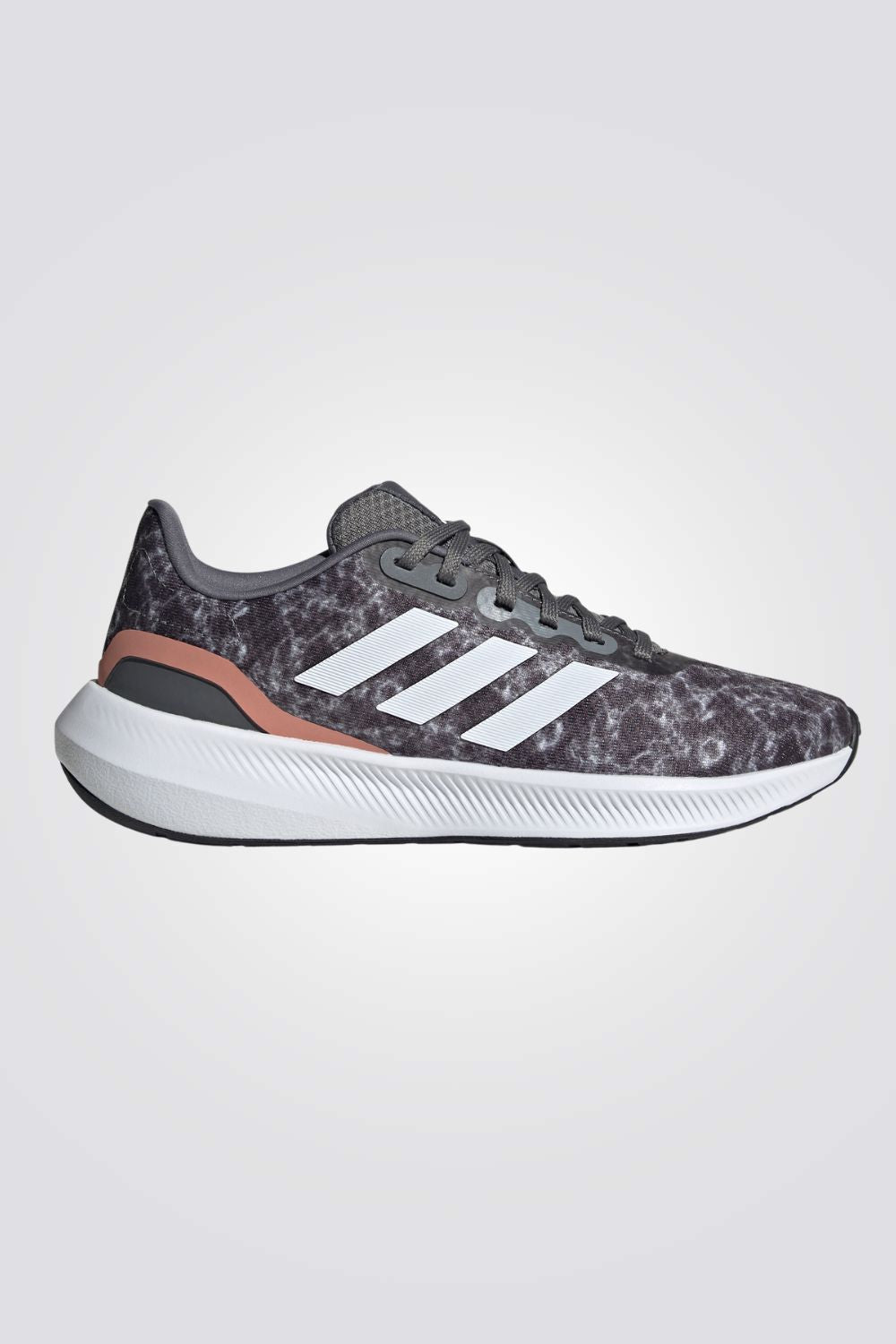 ADIDAS - נעלי ספורט לנשים RUNFALCON 3.0 בצבע פחם ולבן - MASHBIR//365