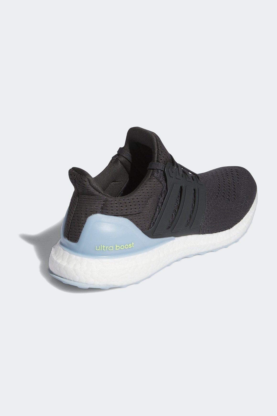 ADIDAS - נעלי ספורט לנשים ULTRABOOST 1.0 בצבע שחור וכחול - MASHBIR//365