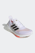 ADIDAS - נעלי ספורט לנשים ULTRABOOST 21 בצבע לבן - MASHBIR//365